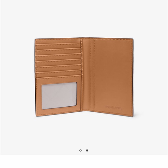 Michael Kors Logo Passport Wallet - Picture 2 of 5